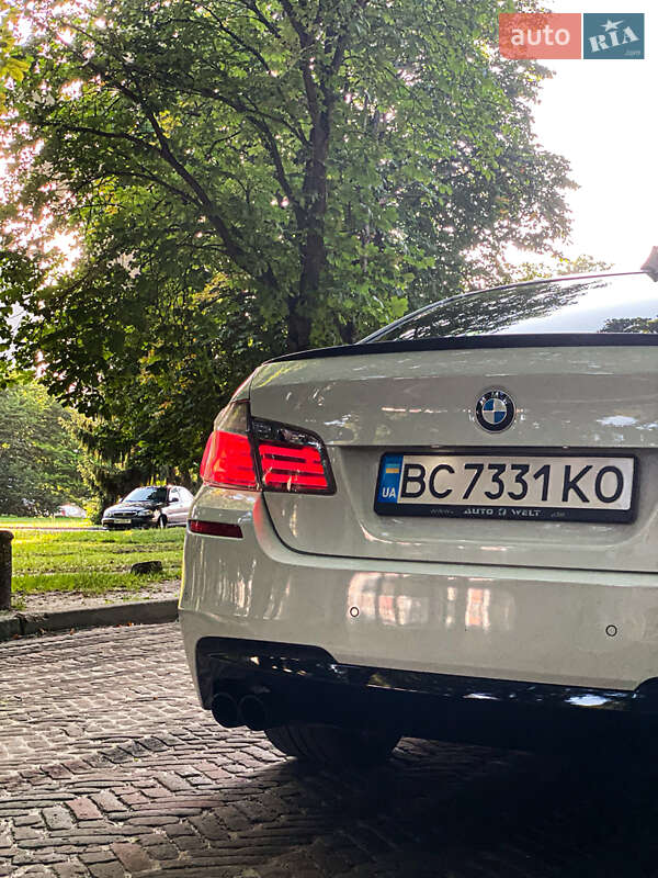 Седан BMW 5 Series 2011 в Конотопе