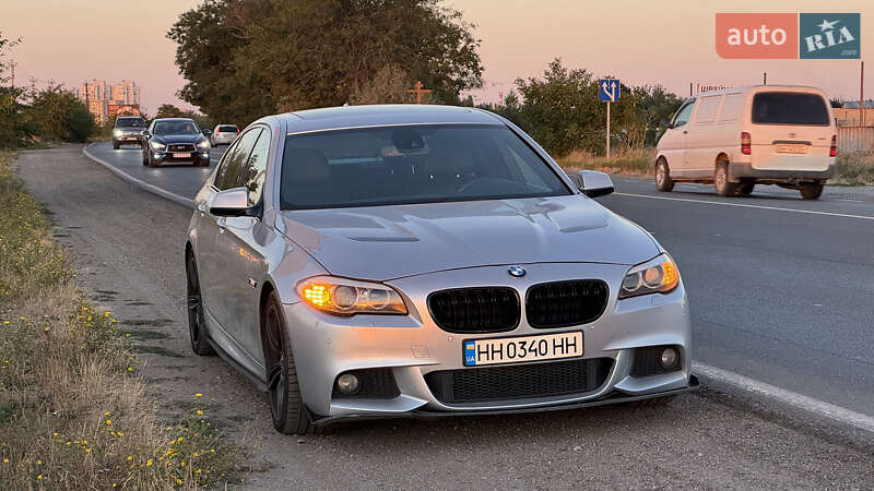 BMW 5 Series 2011