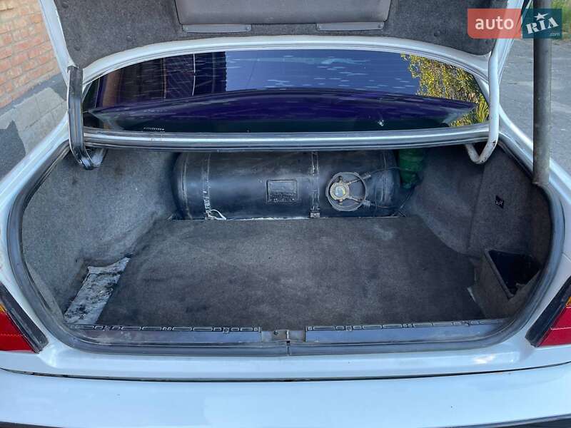 Седан BMW 5 Series 1989 в Катеринополе