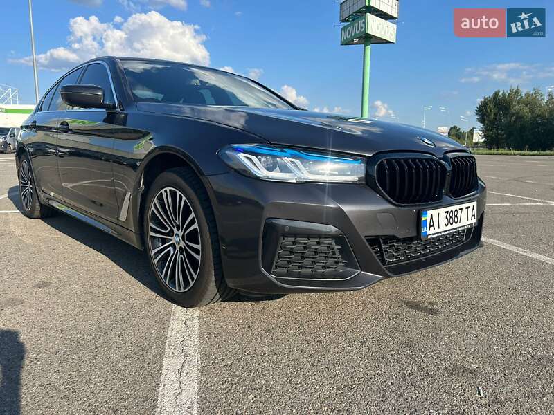 Седан BMW 5 Series 2018 в Киеве