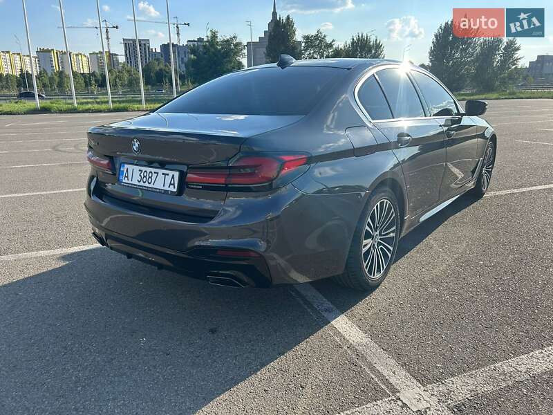 Седан BMW 5 Series 2018 в Киеве