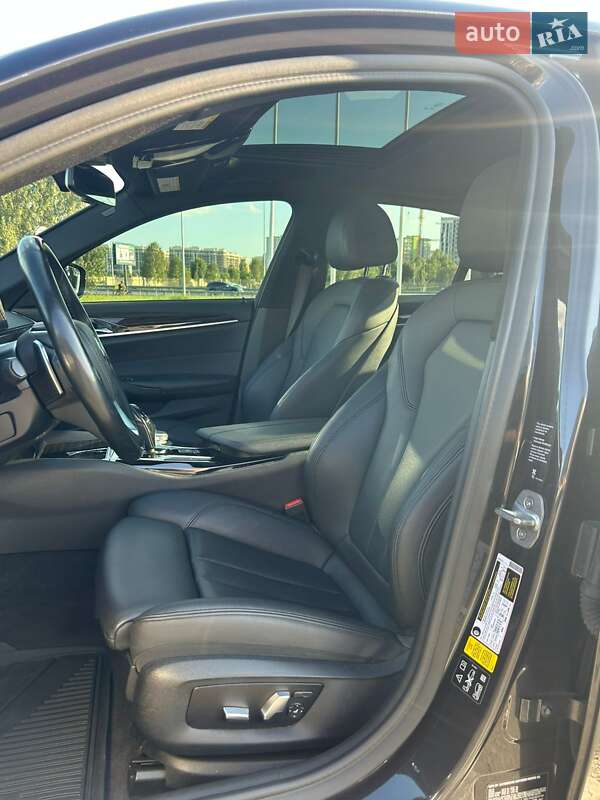 Седан BMW 5 Series 2018 в Киеве