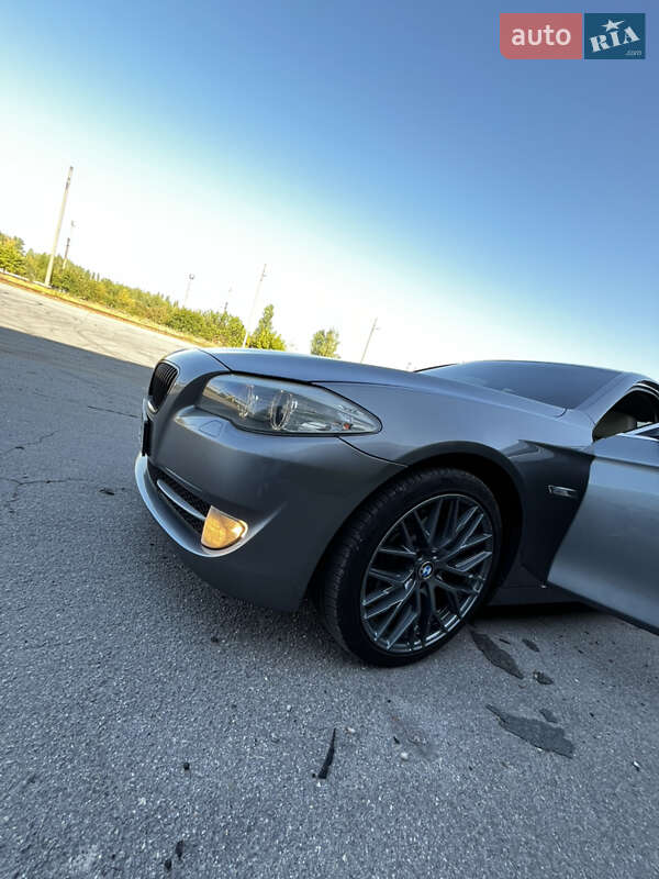Седан BMW 5 Series 2010 в Вінниці