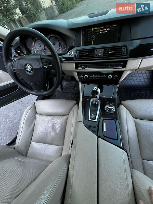Седан BMW 5 Series 2010 в Вінниці