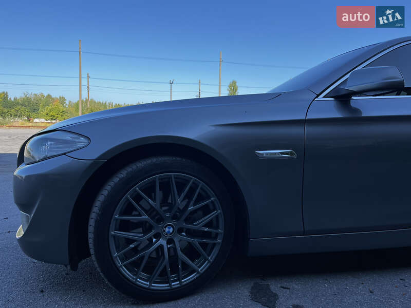 Седан BMW 5 Series 2010 в Вінниці