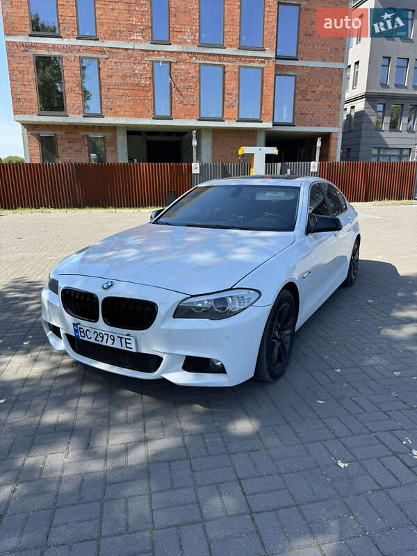 BMW 5 Series 2011 BMW 5 Series 2011