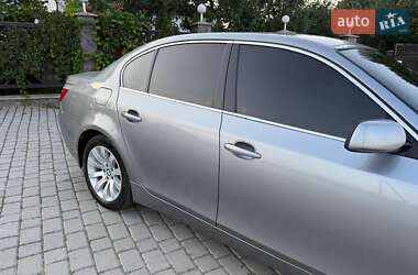 Седан BMW 5 Series 2005 в 