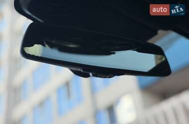 Седан BMW 5 Series 2019 в 