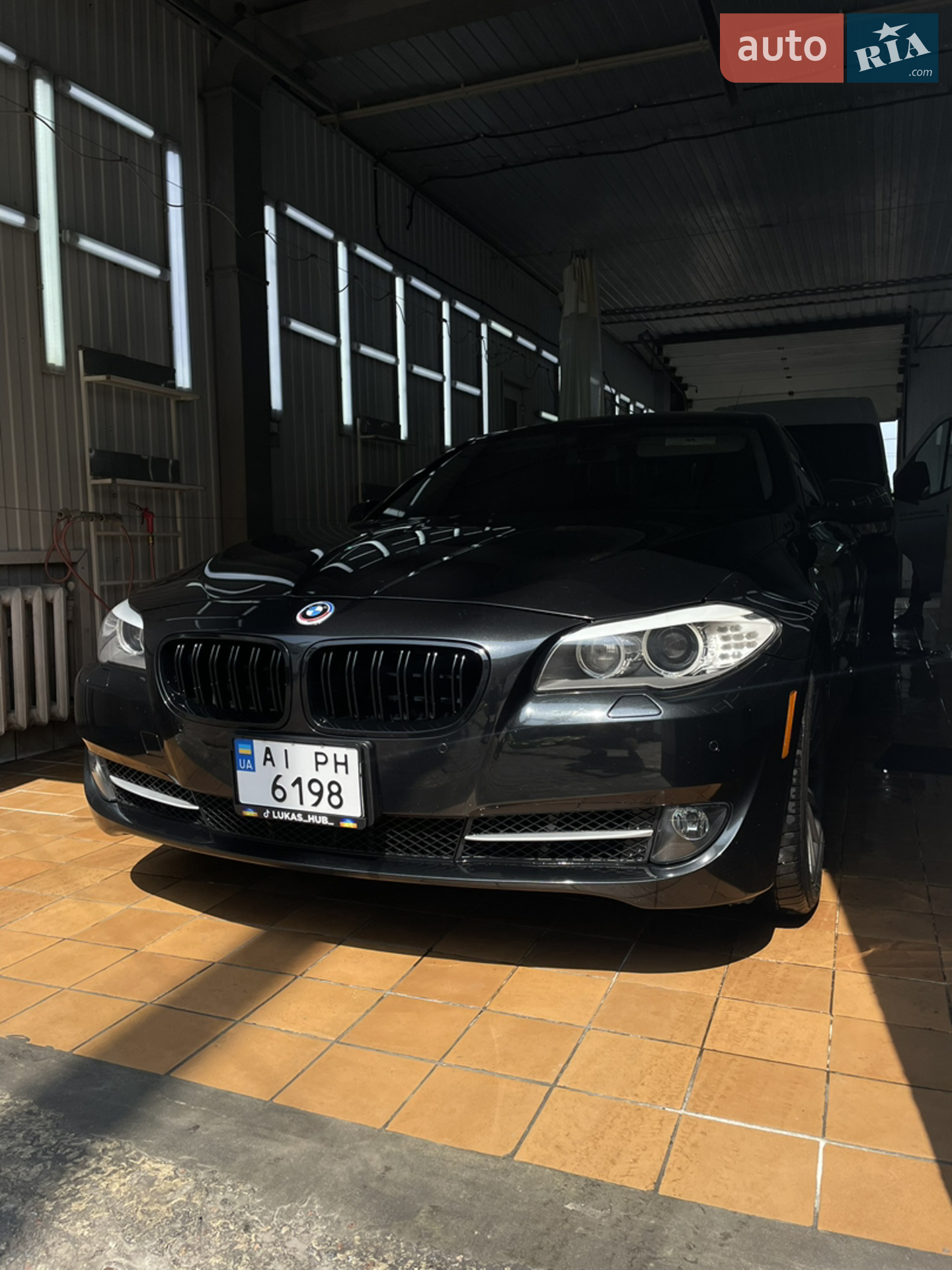 2012 BMW 5er - мініатюра 10