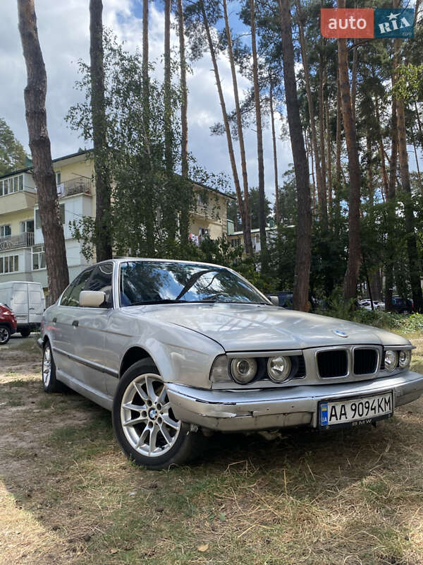 BMW 5 Series 1993