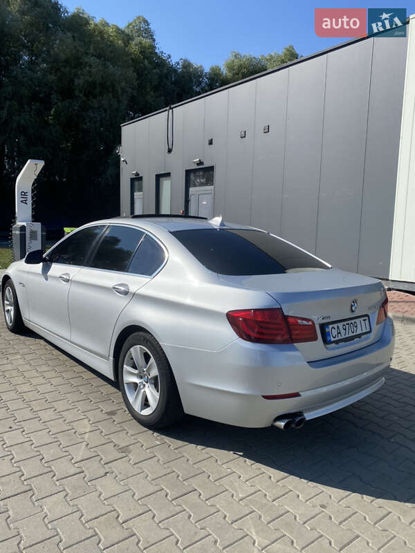 Седан BMW 5 Series 2012 в Корсунь-Шевченківському