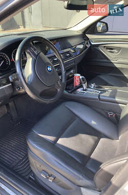 Седан BMW 5 Series 2012 в 