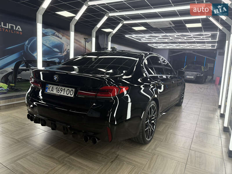 Седан BMW 5 Series 2019 в Киеве