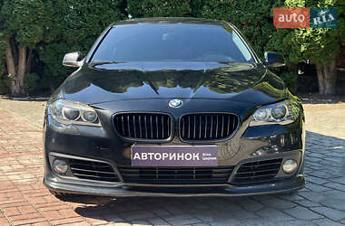 Седан BMW 5 Series 2012 в  фото 10 Седан BMW 5 Series 2012 в