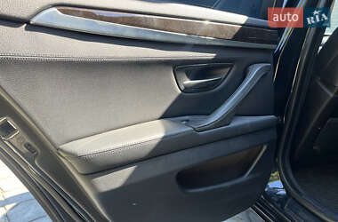Седан BMW 5 Series 2012 в  фото 20 Седан BMW 5 Series 2012 в