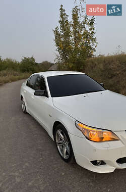 Седан BMW 5 Series 2004 в  фото 2 Седан BMW 5 Series 2004 в