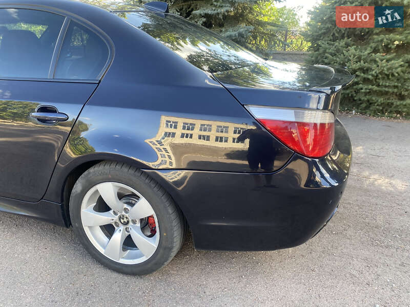 Седан BMW 5 Series 2004 в Великой Александровке фото 4 Седан BMW 5 Series 2004 в Великой Александровке