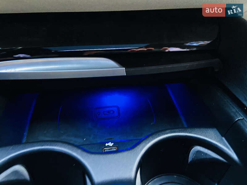 Седан BMW 5 Series 2017 в Вінниці