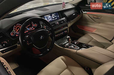 Седан BMW 5 Series 2014 в Первомайську