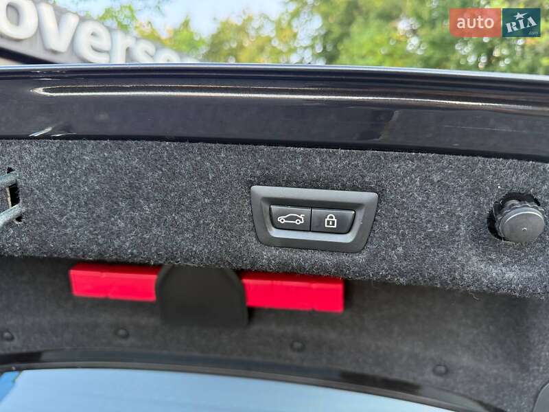 Седан BMW 5 Series 2017 в Хмельницком