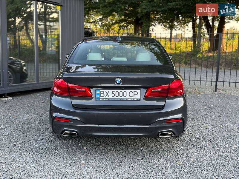 Седан BMW 5 Series 2017 в Хмельницком