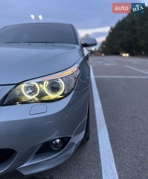 Седан BMW 5 Series 2004 в Кропивницькому