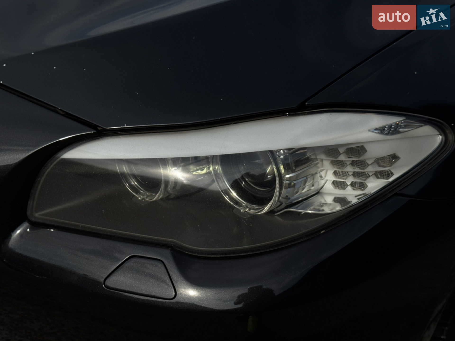2010 BMW 5er - мініатюра 13