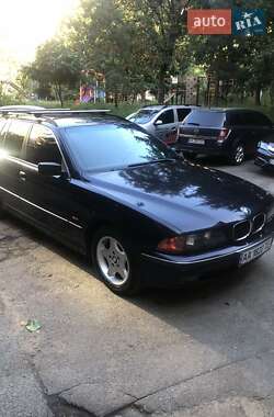 Універсал BMW 5 Series 2000 в Києві