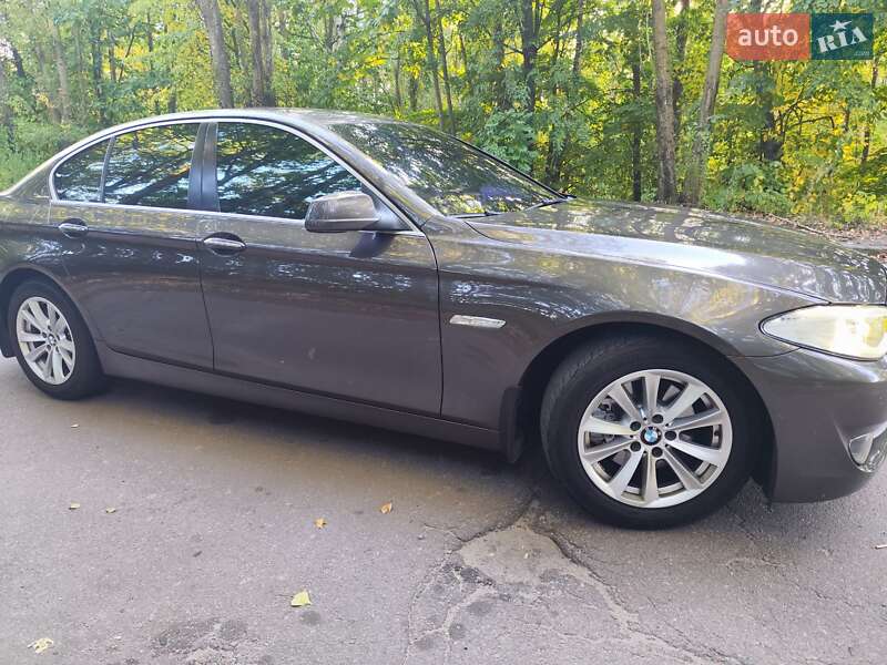 Седан BMW 5 Series 2010 в Бердичеве