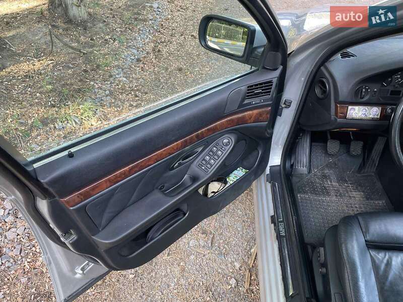 Седан BMW 5 Series 2000 в Киеве фото 12 Седан BMW 5 Series 2000 в Киеве