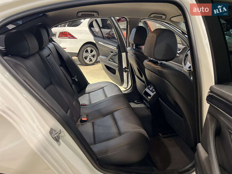 Седан BMW 5 Series 2016 в Одессе фото 13 Седан BMW 5 Series 2016 в Одессе