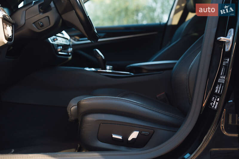 Седан BMW 5 Series 2019 в Кременчуге