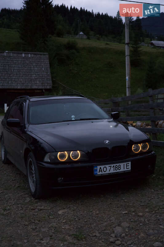 BMW 5 Series 2003 BMW 5 Series 2003