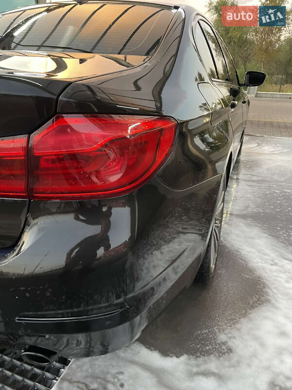 Седан BMW 5 Series 2017 в Киеве фото 9 Седан BMW 5 Series 2017 в Киеве