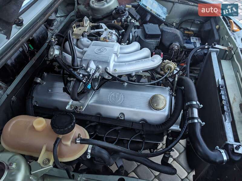 Седан BMW 5 Series 1984 в Житомире