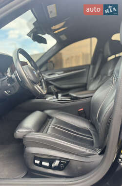 Седан BMW 5 Series 2021 в 