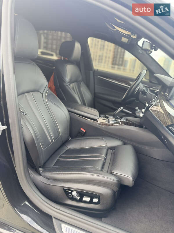 Седан BMW 5 Series 2021 в Киеве фото 27 Седан BMW 5 Series 2021 в Киеве