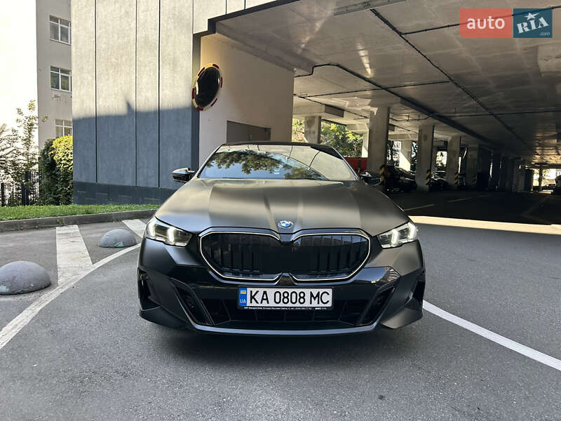 Седан BMW 5 Series 2024 в Киеве фото 7 Седан BMW 5 Series 2024 в Киеве