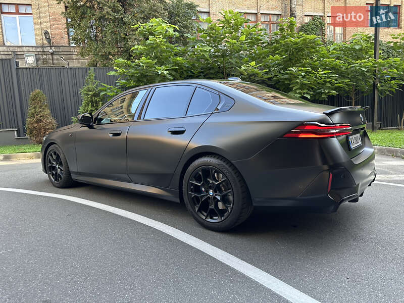 Седан BMW 5 Series 2024 в Киеве фото 6 Седан BMW 5 Series 2024 в Киеве