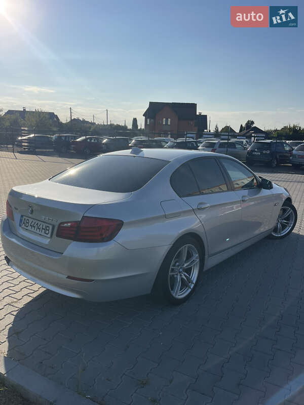 Седан BMW 5 Series 2011 в Виннице