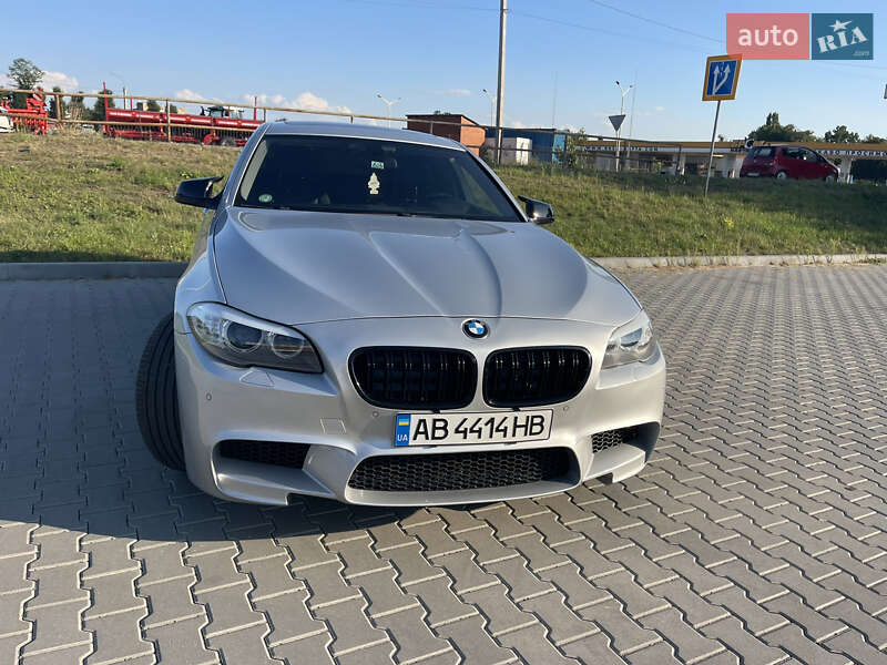 Седан BMW 5 Series 2011 в Виннице