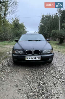 Седан BMW 5 Series 1999 в Черновцах