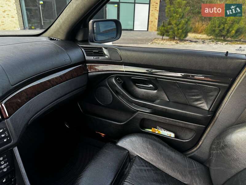 Седан BMW 5 Series 2002 в Хмельницком фото 11 Седан BMW 5 Series 2002 в Хмельницком
