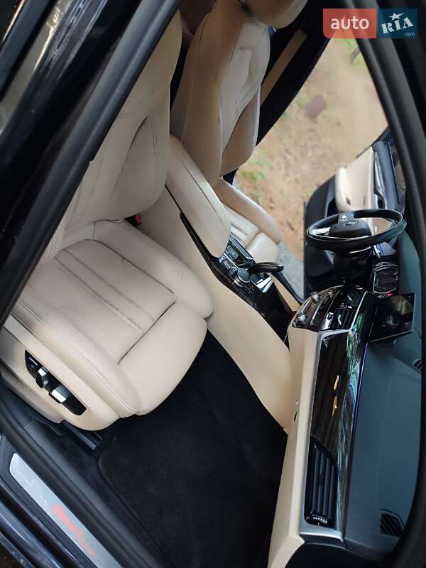 Седан BMW 5 Series 2017 в Харькове