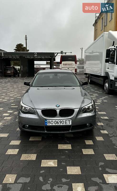 BMW 5 Series 2004