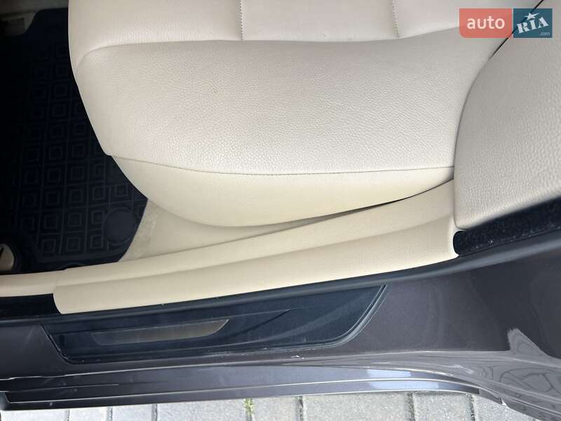 Седан BMW 5 Series 2012 в Києві