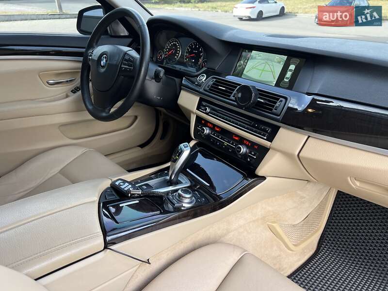 Седан BMW 5 Series 2012 в Києві