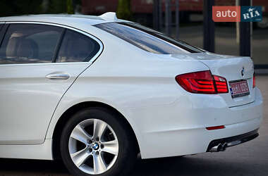 Седан BMW 5 Series 2013 в 