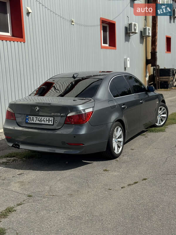 Седан BMW 5 Series 2006 в Кропивницькому фото 4 Седан BMW 5 Series 2006 в Кропивницькому