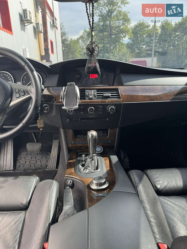 Седан BMW 5 Series 2006 в Кропивницькому фото 19 Седан BMW 5 Series 2006 в Кропивницькому
